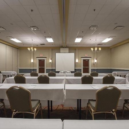 Rit Inn & Conference Center Henrietta Εξωτερικό φωτογραφία