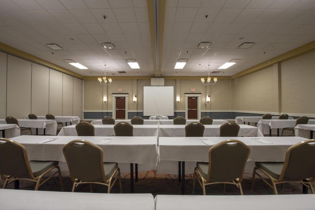 Rit Inn & Conference Center Henrietta Εξωτερικό φωτογραφία